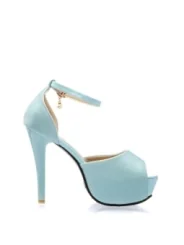 Retro Riemchen-Pumps hellblau von Belsira