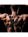 Adonis Brust-Bondage-Harness für Männer aus veganem Leder von Intoyou Bdsm Line