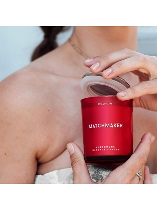 Matchmaker Red Diamond Massagekerze Ziehen Ihn 150 ml von Eye Of Love