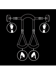 Position mit Offenen Beinen und Handschellen mit Noprene-Futter von Fetish Submissive Bondage