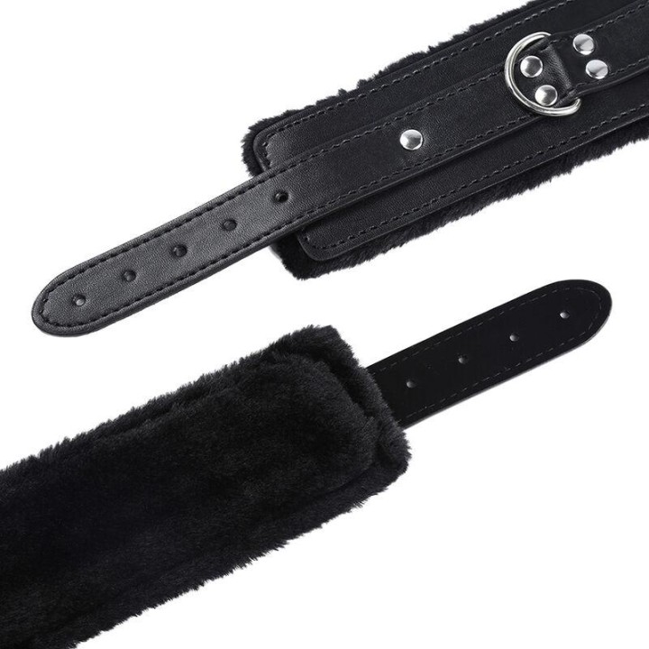 Fetish Gefütterte Handfesseln von Ohmama Fetish | Fesselliebe.de