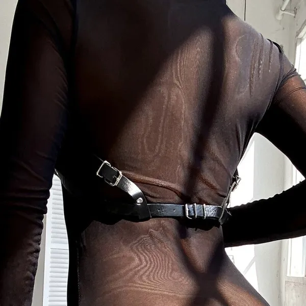 Leder Brustgurt Schwarz One Size (S-L) von Subblime Fetish kaufen | Fesselliebe