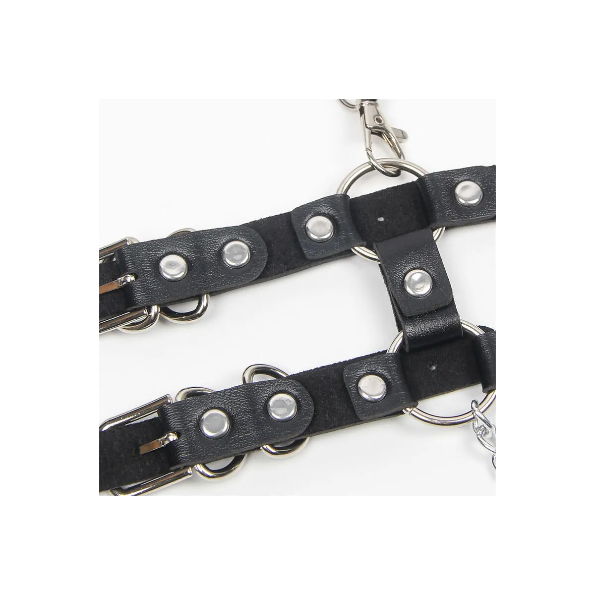 Harness mit Riemen und Kette ??DETAILS One Size (S-L) von Subblime Fetish kaufen | Fesselliebe