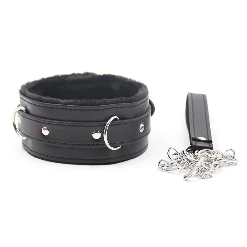 Halsband mit Metallleine Schwarz von Latetobed Bdsm Line kaufen | Fesselliebe