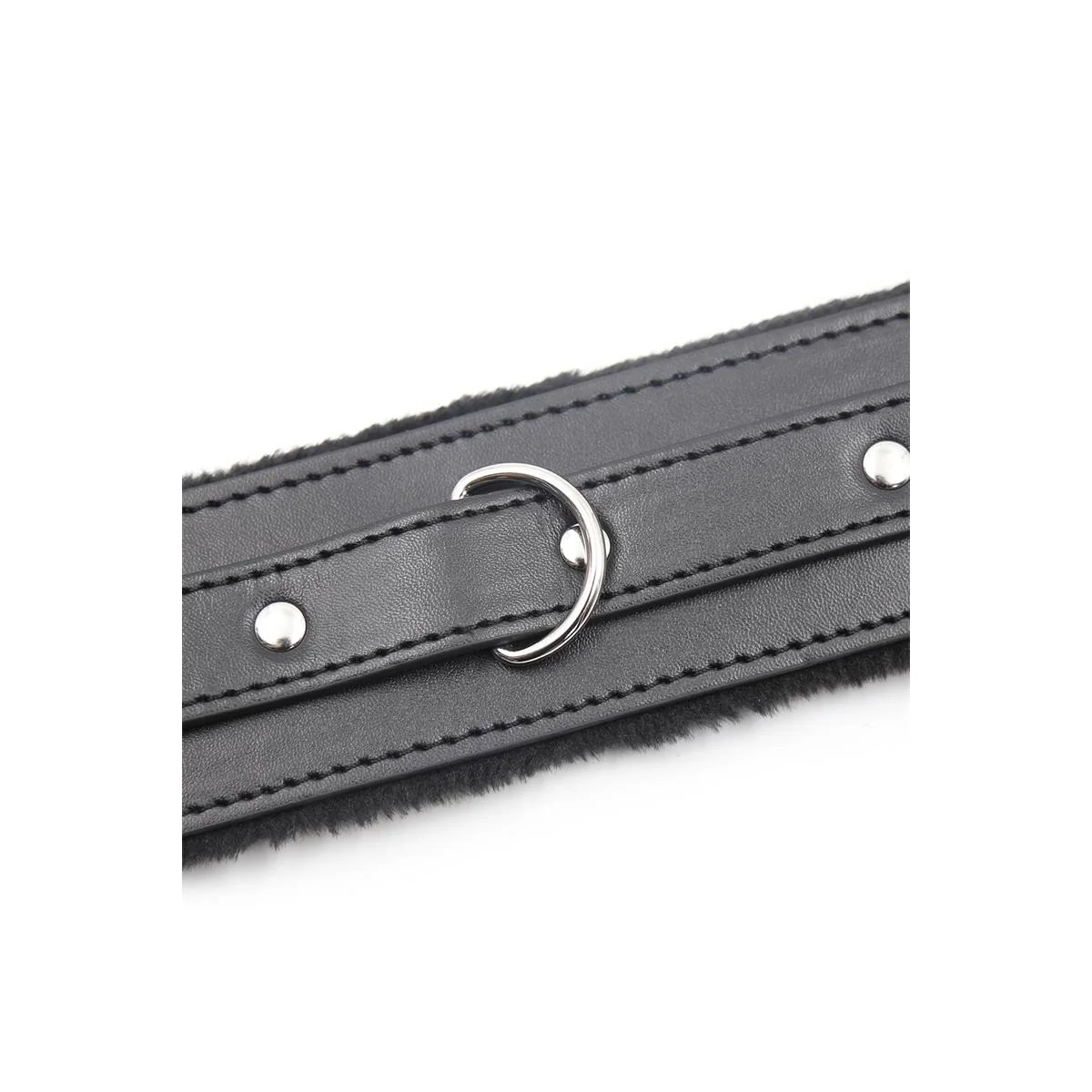 Halsband mit Metallleine Schwarz von Latetobed Bdsm Line kaufen | Fesselliebe