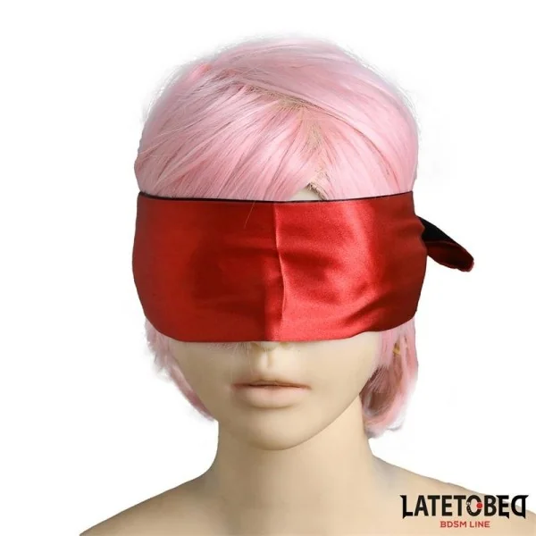 SATIN-AUGENBINDE ROT UND SCHWARZ VON LATETOBED BDSM LINE