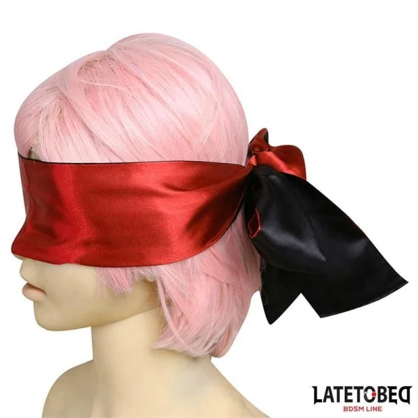 SATIN-AUGENBINDE ROT UND SCHWARZ VON LATETOBED BDSM LINE