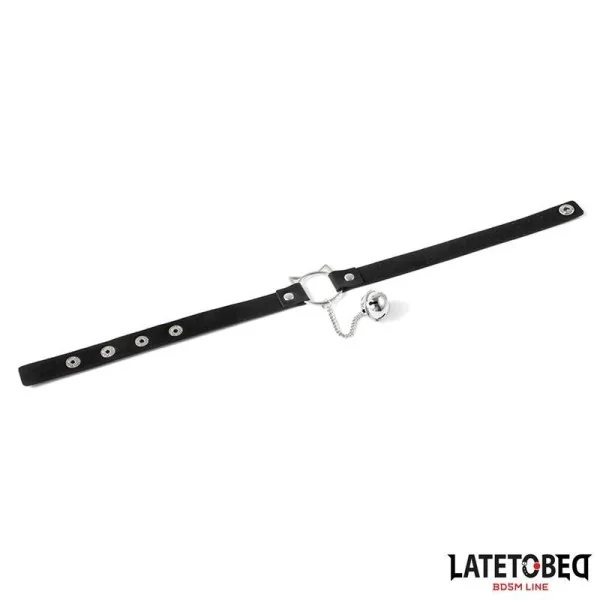HALSBAND MIT KATZENOHREN-OHRRINGEN UND GLÖCKCHEN VON LATETOBED BDSM LINE