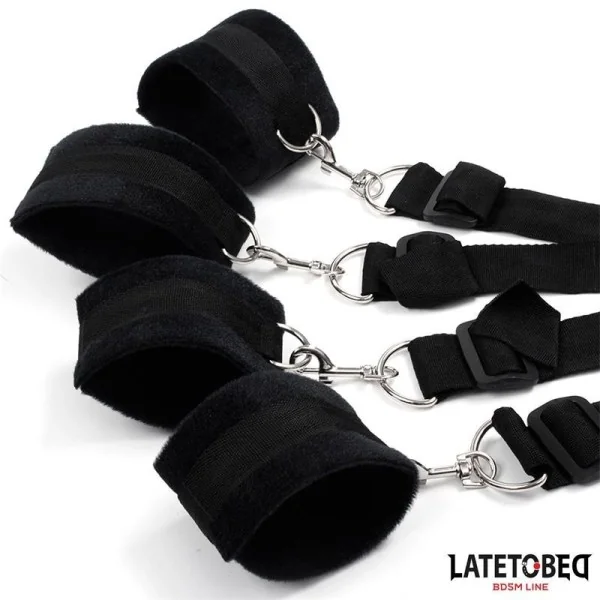 BETTFESSELN VON LATETOBED BDSM LINE
