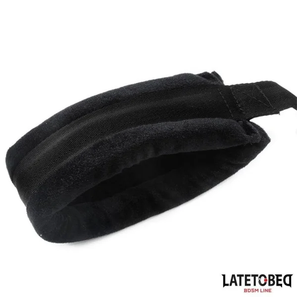 TÜR-SLING SCHWARZ VON LATETOBED BDSM LINE