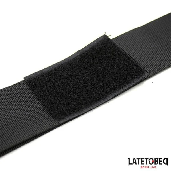 BEINSPANNER VON LATETOBED BDSM LINE