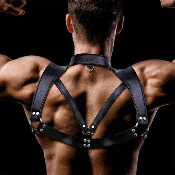 Darius Brust-Bondage-Harness für Männer aus veganem Leder von Intoyou Bdsm Line kaufen | Fesselliebe