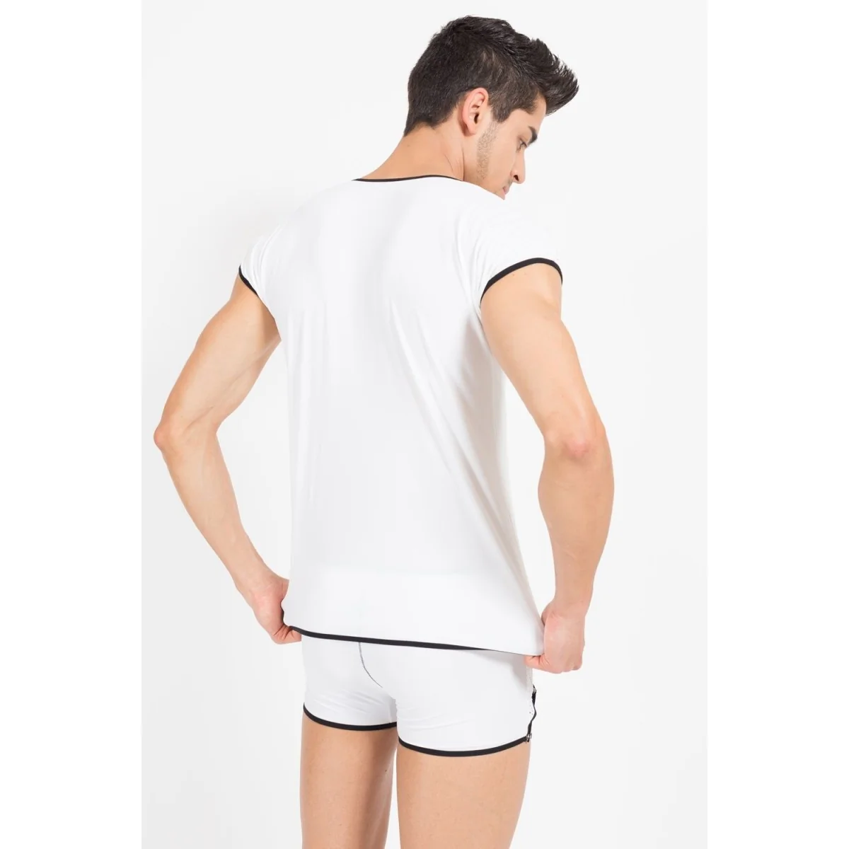 Weiß/Schwarzes V-Shirt Mixing 43-77 von Look Me kaufen | Fesselliebe