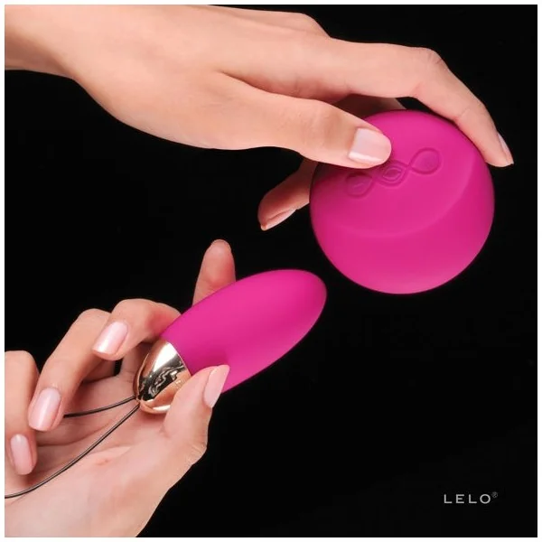 Lyla 2 Insignia Design Edition Cerise Massager-Ei von Lelo kaufen | Fesselliebe