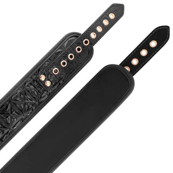 Black Edition Halsband mit Nippelklemmen von Begme Black Edition kaufen | Fesselliebe