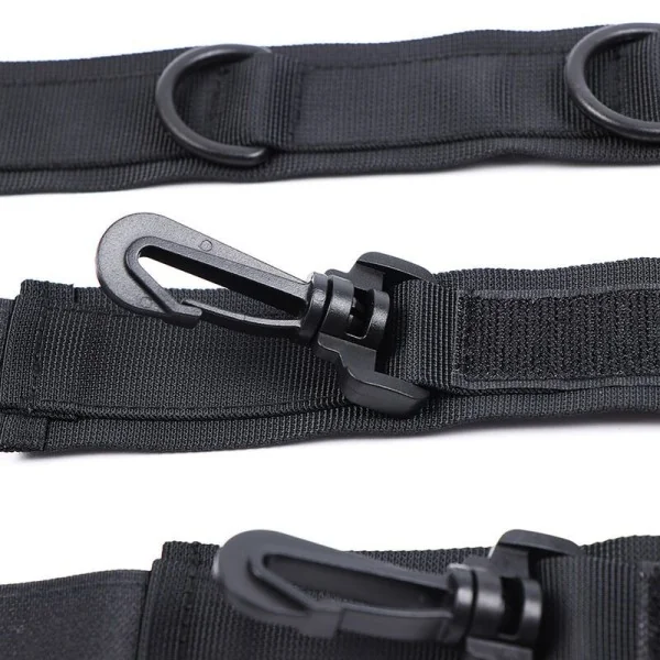 Handschellen und Kragen aus Nylon von Ohmama Fetish kaufen | Fesselliebe