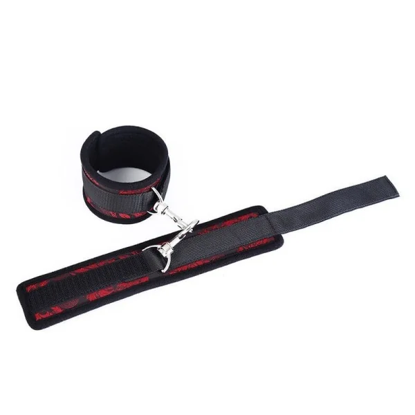 Scandal Handgelenk-Handschellen von Ohmama Fetish kaufen | Fesselliebe