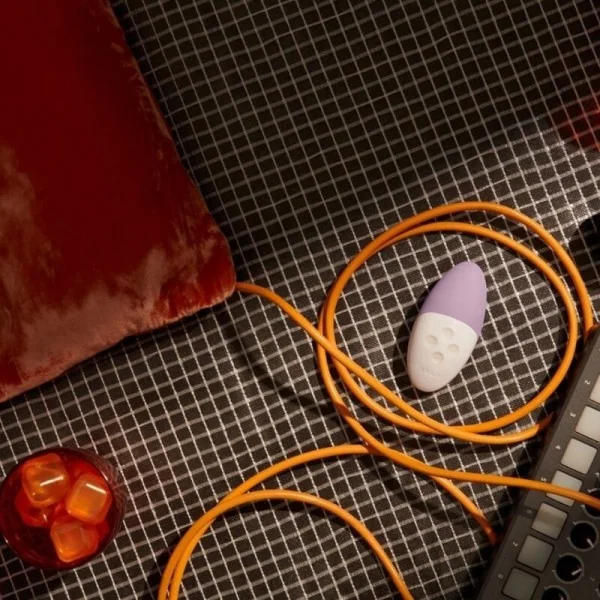 Siri 3 Klitoris-Massagegerät Calm Lavendel von Lelo kaufen | Fesselliebe