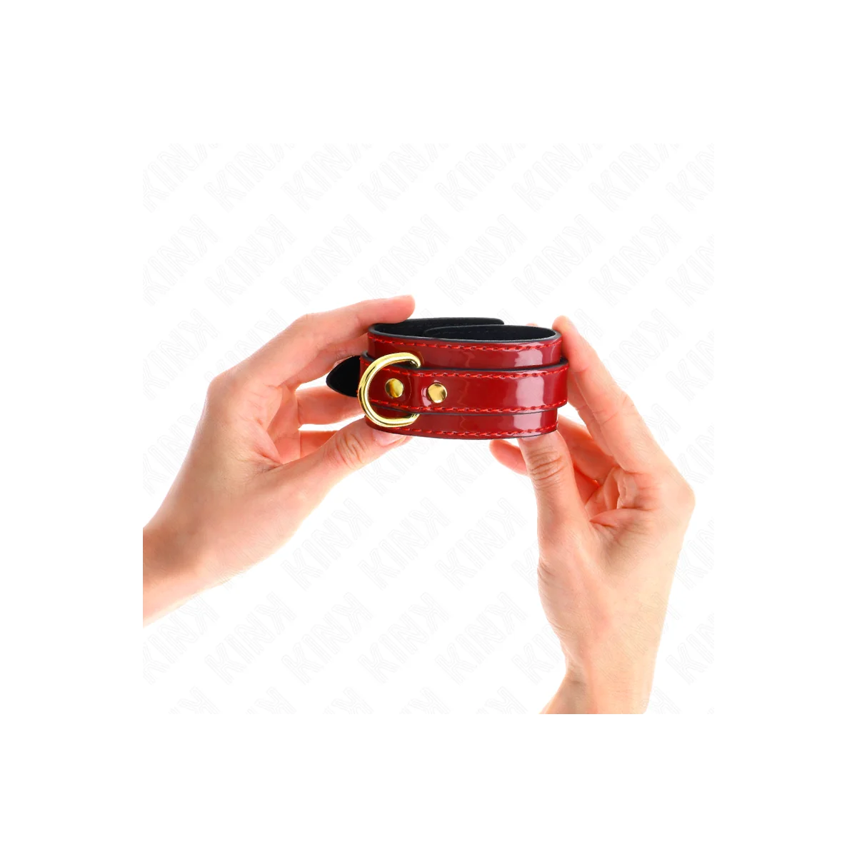 Joanna Angel Handgelenkmanschetten Rot Verstellbar mit Goldkette 16,5-26 cm X 4 cm von Kink Wrist Restraint kaufen | Fesselliebe