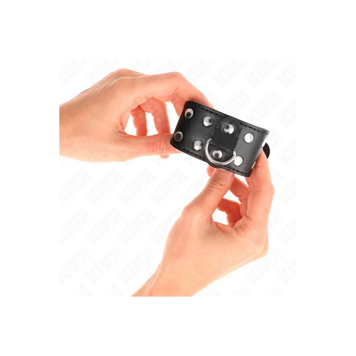 Armbänder mit Doppelter Reihe Verstellbarer Nieten Schwarz von Kink Wrist Restraint kaufen | Fesselliebe