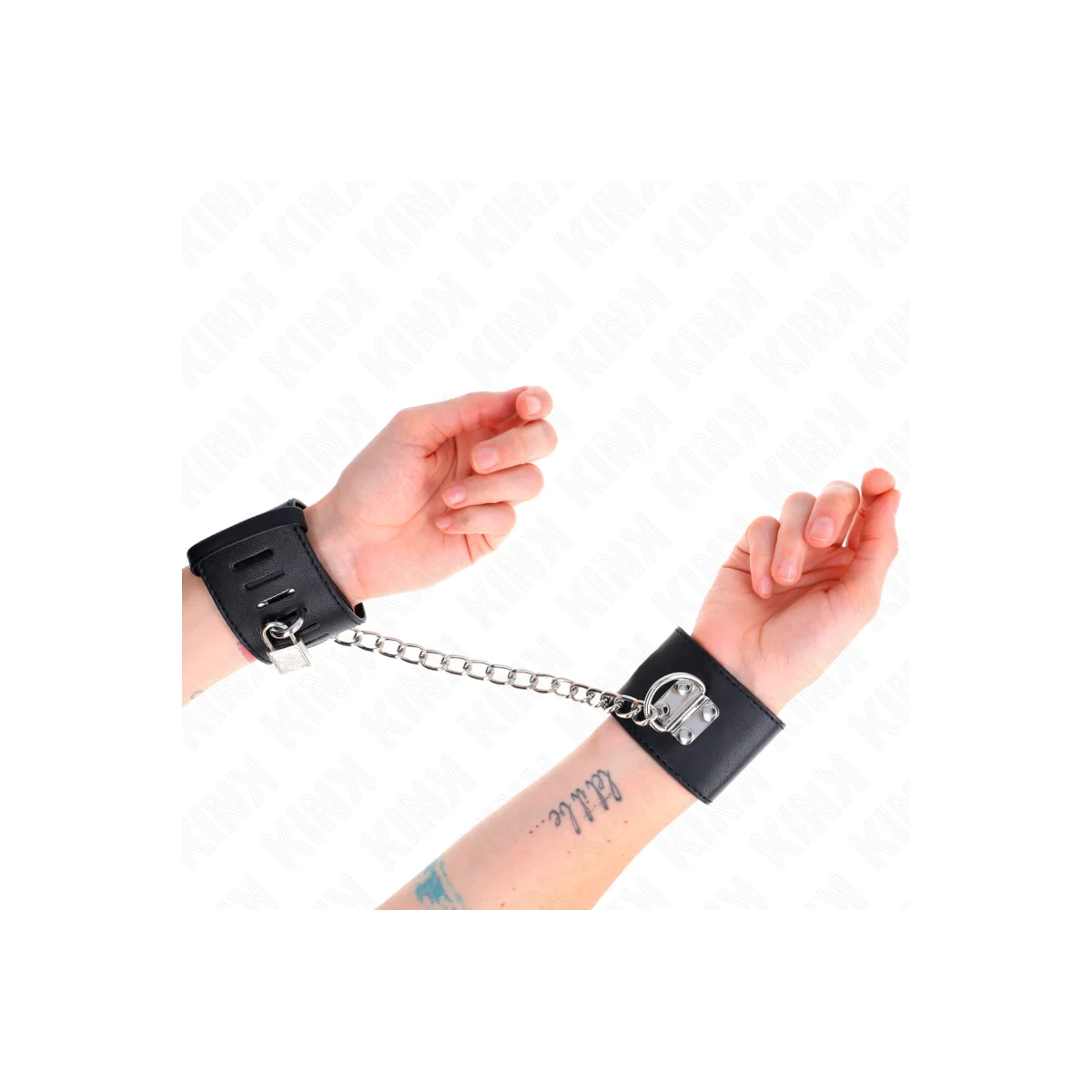 Feste Handgelenkfesseln mit Kette 30 cm und Vorhängeschloss Schwarz 16-23 cm X 5,5 cm von Kink Wrist Restraint kaufen | Fesselliebe
