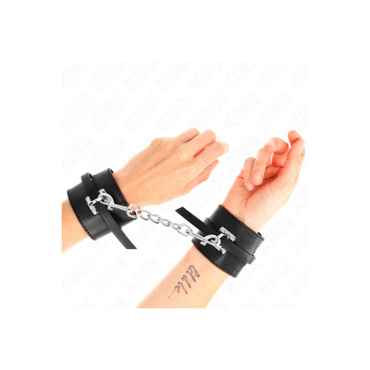 Deluxe Handgelenkfesseln mit Verriegelung, Schwarz, Verstellbar 14,5-21 cm X 6 cm von Kink Wrist Restraint kaufen | Fesselliebe