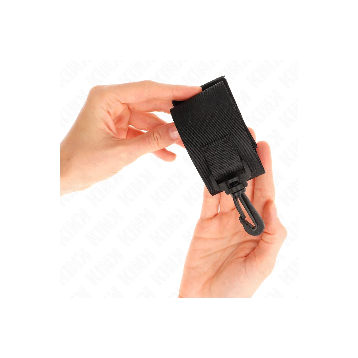 Nylon Handgelenkfesseln Schwarz von Kink Wrist Restraint kaufen | Fesselliebe