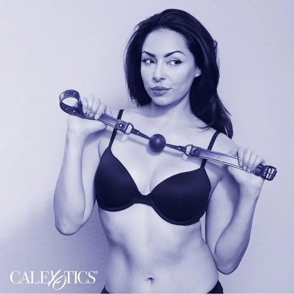 Nocturnal Ball Gag Silikon Schwarz von Calexotics kaufen | Fesselliebe