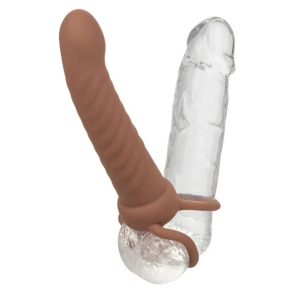Maxx Ribbed Dual Penetrator 10 Vibrationen Braun von Calexotics kaufen | Fesselliebe