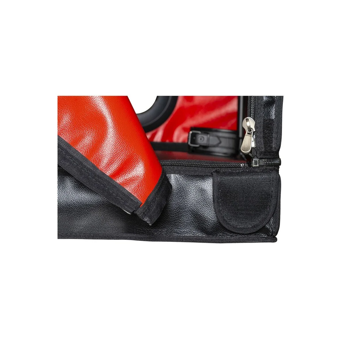 KINK CLUB LA NICHE CABIN SCHWARZ & ROT VON SECRET DOME