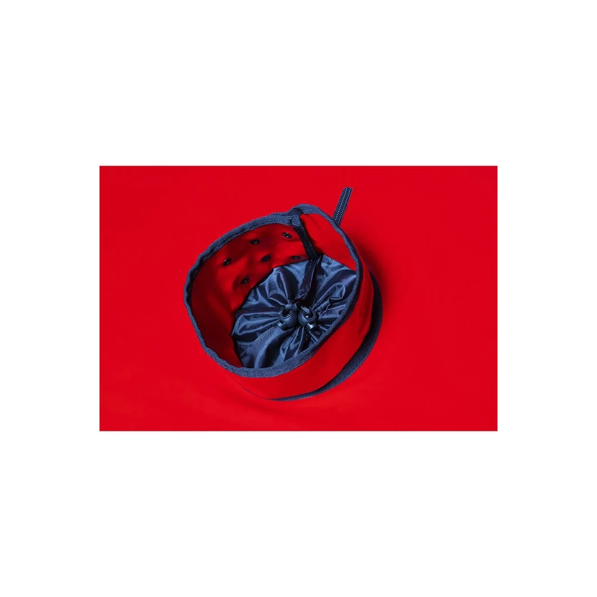 KINK CLUB CABIN SCANDALE SCHWARZ & ROT VON SECRET DOME