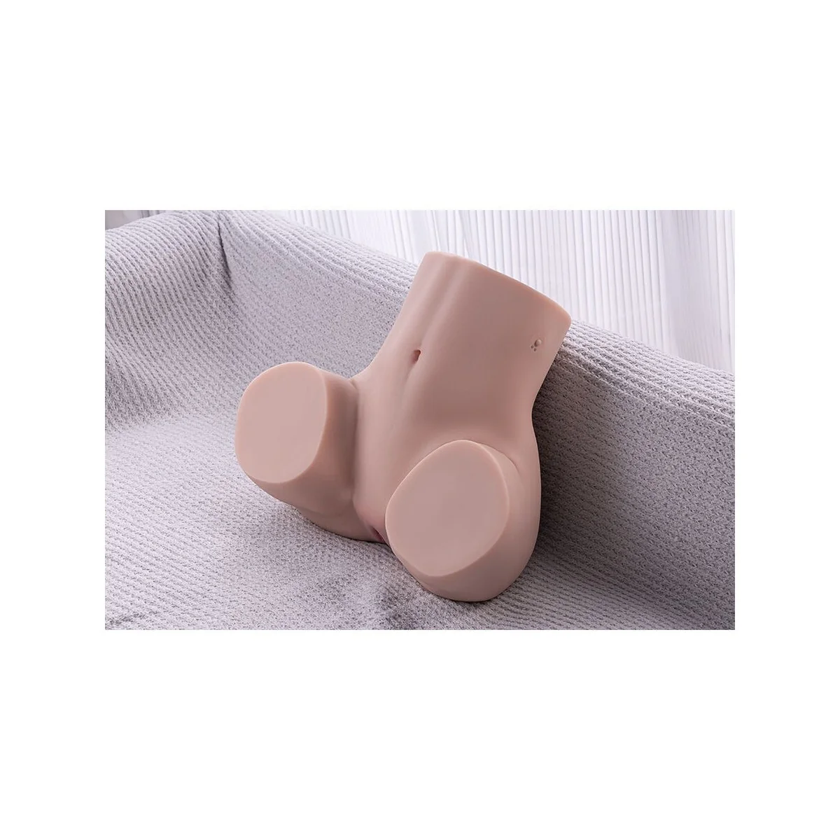 GINA REALISTISCHER VAGINA-MASTURBATOR MIT VIBRATION UND MIT FERNBEDIENUNG UND MEHREREN POSITIONEN VON XISE