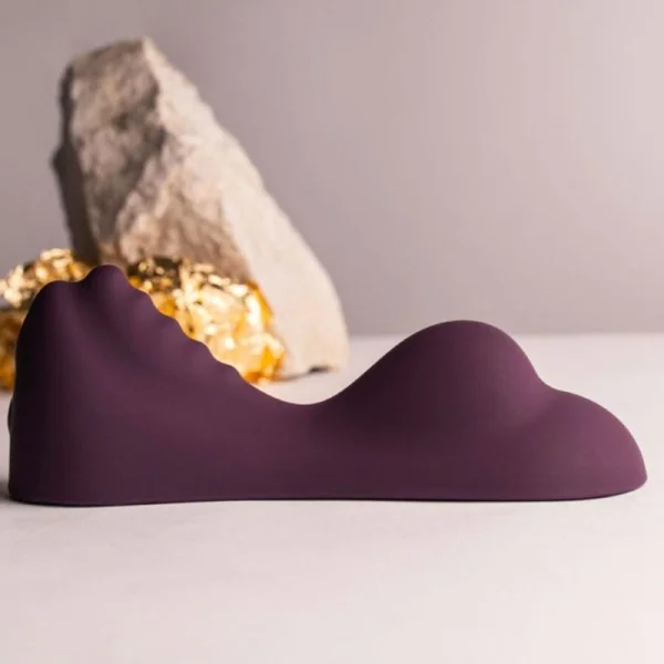 RUBY GLOW PURPLE SIT-ON VIBRATOR VON ROCKS-OFF