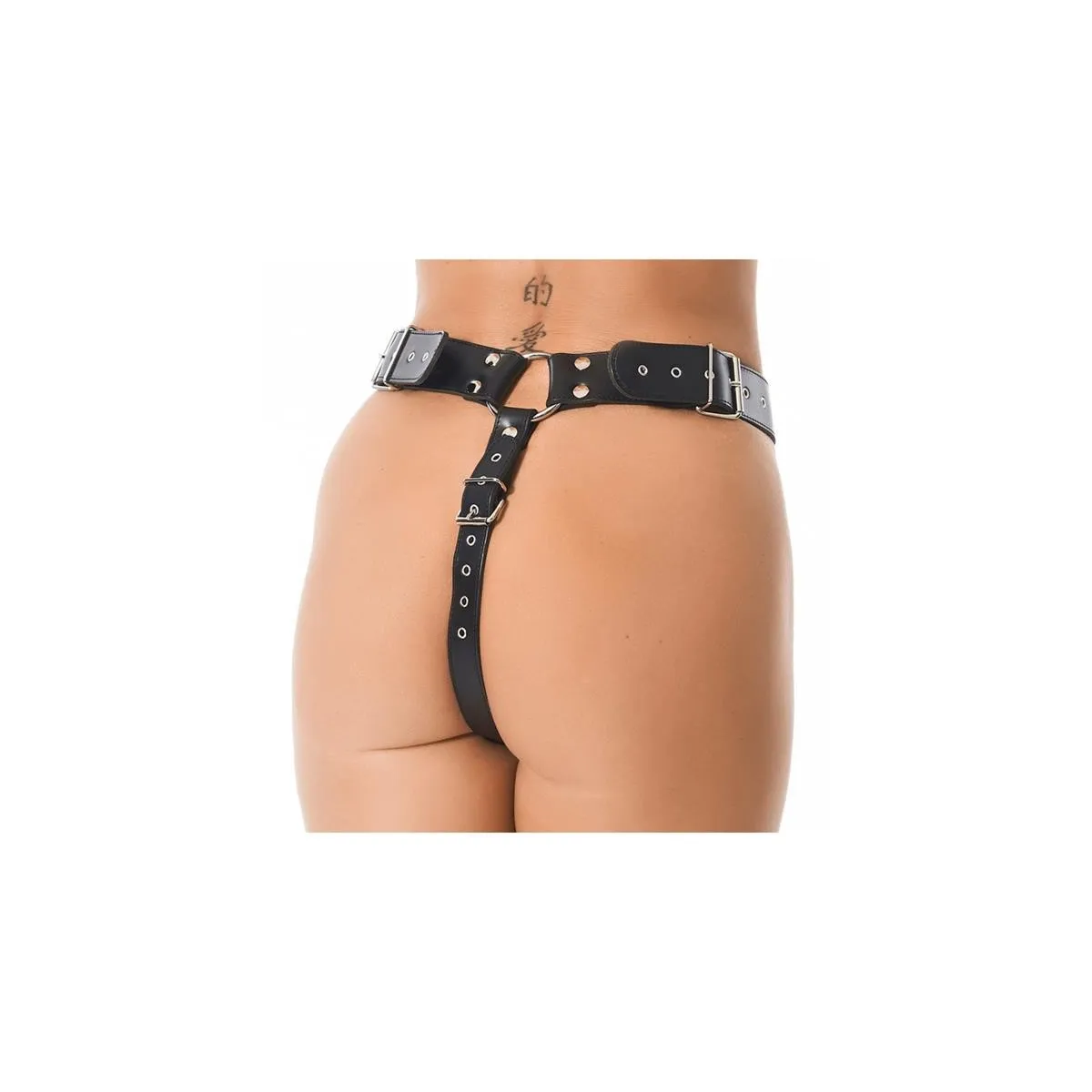 Leder-Umschnalldildo-Harness mit 3 Ringen von Bondage Play | Fesselliebe.de