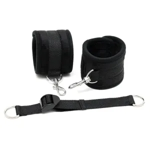 Fussfesseln mit Verstellbarem Spreizgurt von Bondage Play