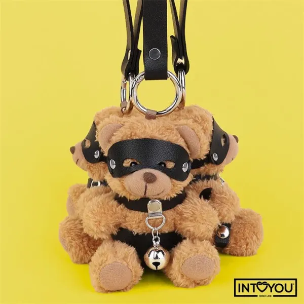 Bearly Schlüsselanhänger BDSM Teddybär mit Brustgeschirr von Intoyou BDSM Line | Fesselliebe.de