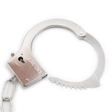 Furry-Metallhandschellen Rosa von Intoyou BDSM Line | Fesselliebe.de