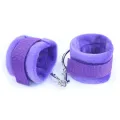Handschellen mit Klettverschluss und Langem Fell, Lila von Intoyou BDSM Line