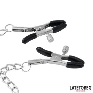 Nippelklemmen mit „DADDY Word”-Anhänger von Latetobed BDSM Line