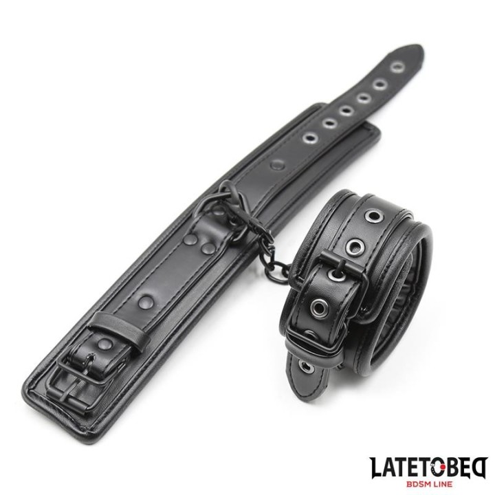 Gepolsterte Handschellen, Verstellbar von Latetobed BDSM Line | Fesselliebe.de