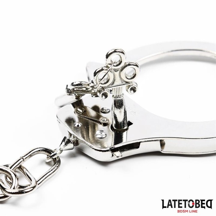 Metall-Handfesseln, 85 G von Latetobed BDSM Line | Fesselliebe.de