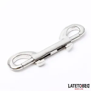Doppelter Metallkarabinerhaken von Latetobed BDSM Line