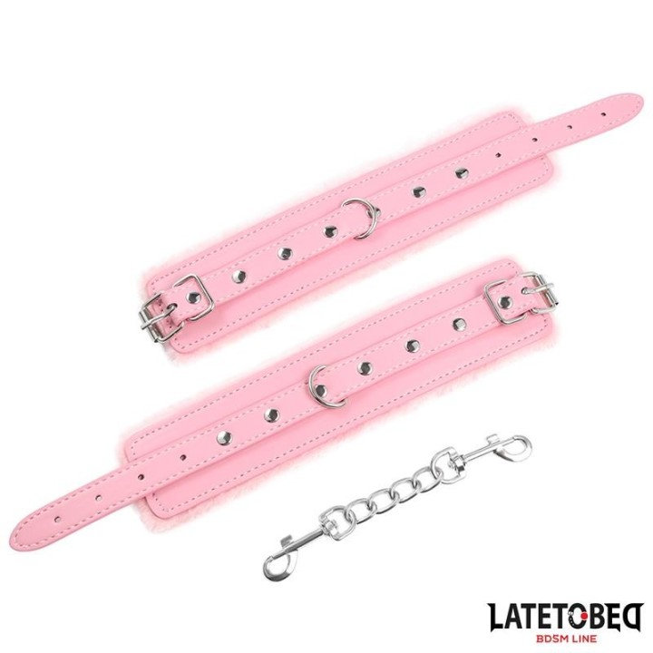 Premium-Handfesseln mit Fellfutter, Rosa von Latetobed BDSM Line | Fesselliebe.de