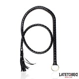 Glänzende Schwarze Lange Peitsche 138 cm von Latetobed BDSM Line | Fesselliebe.de