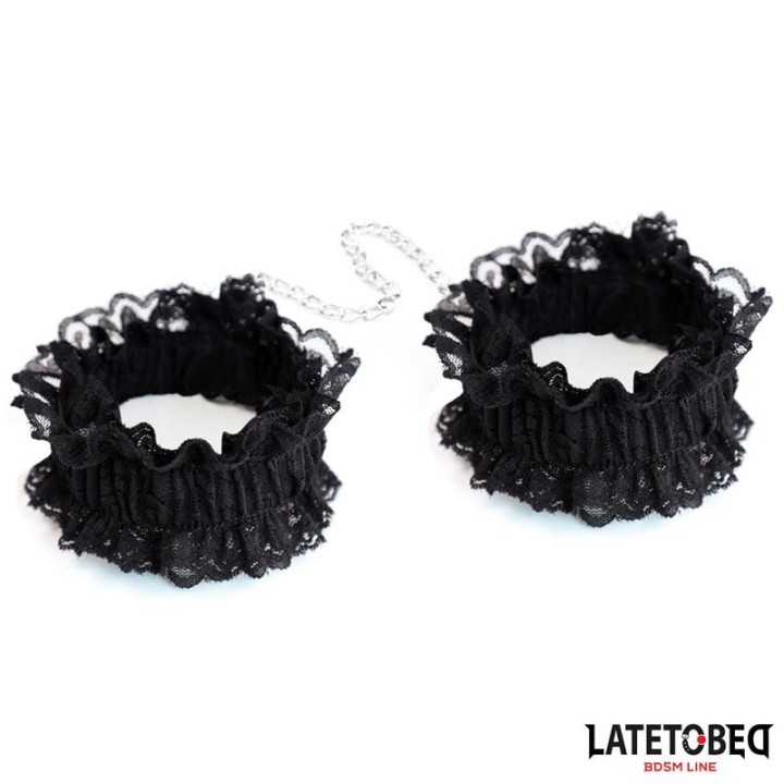 Elastische Handfesseln aus Spitze Schwarz von Latetobed BDSM Line | Fesselliebe.de