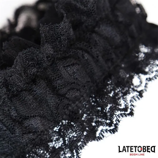 Elastische Fussfesseln aus Spitze Schwarz von Latetobed BDSM Line | Fesselliebe.de