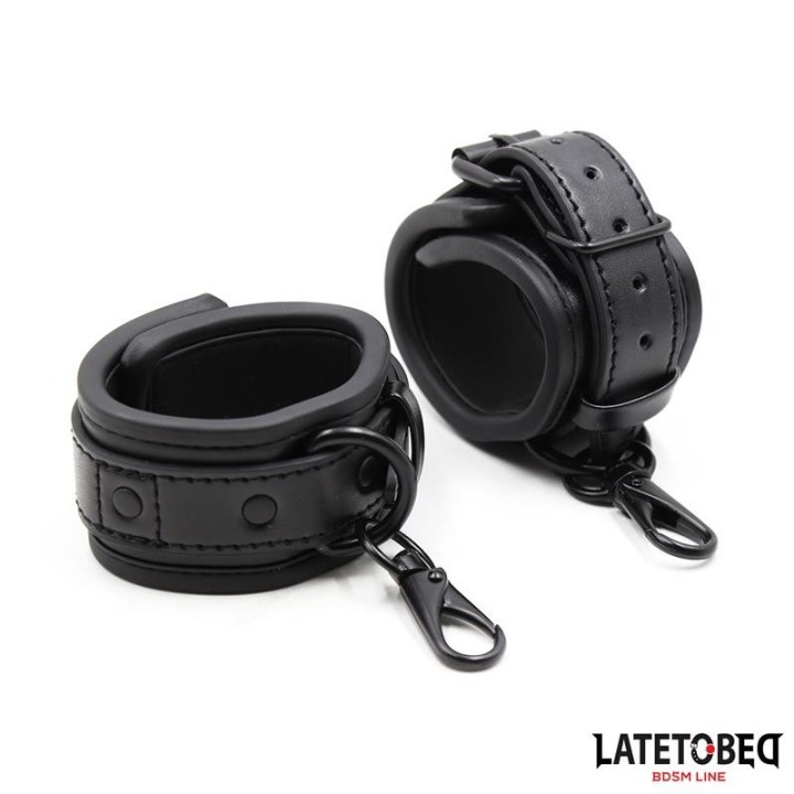 Handschellen Verstellbar Neopren Schwarz von Latetobed BDSM Line | Fesselliebe.de