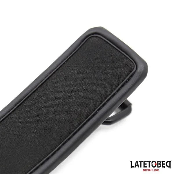 Handschellen Verstellbar Neopren Schwarz von Latetobed BDSM Line | Fesselliebe.de