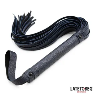 Dunkelblauer Flogger von Latetobed BDSM Line | Fesselliebe.de