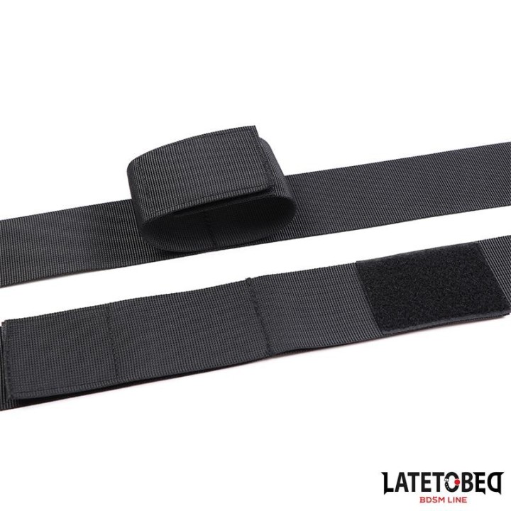 Hand- und Oberschenkel-Fesseln, Nylon von Latetobed BDSM Line | Fesselliebe.de